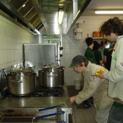 sauzen - Scouts en Gidsen Zaventem 